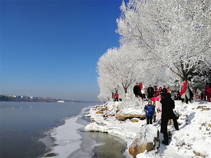 吉林暖阳下的温馨篇章